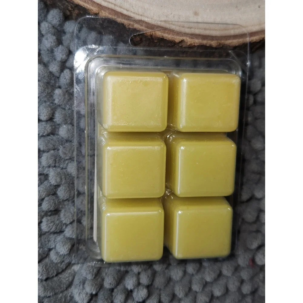 Better Homes and Gardens Sparkling Berry Garland Scented Wax Cubes 2.5 Oz~RARE